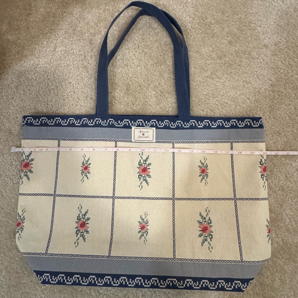 Sézane x Baziszt Embroidered Floral Tote Bag NWOT | French Market Style